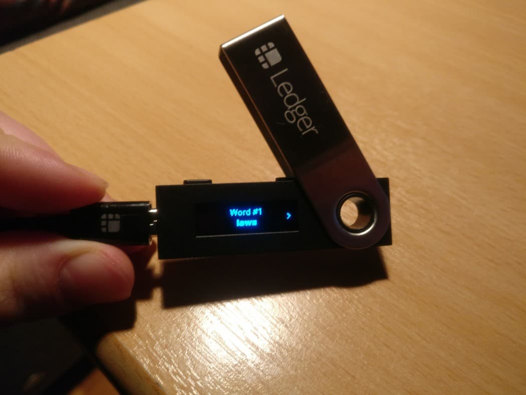 Ledger Nano S: Complete Guide to the Hardware Wallet