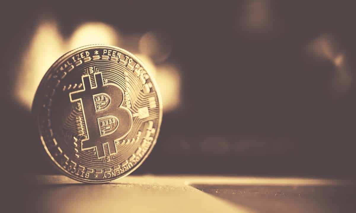 Bitcoin (BTC) Could Dump to $51K If it Breaks Below This Support Line: Expert