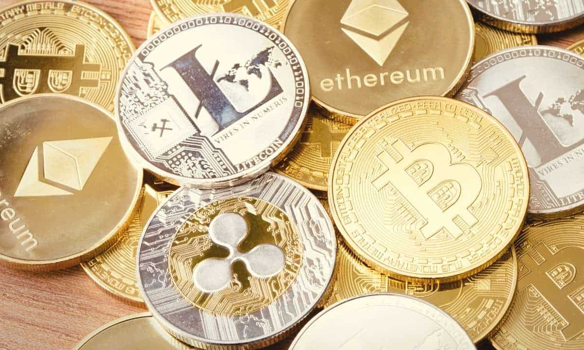 Are there other cryptocurrencies besides bitcoin bitcoin white