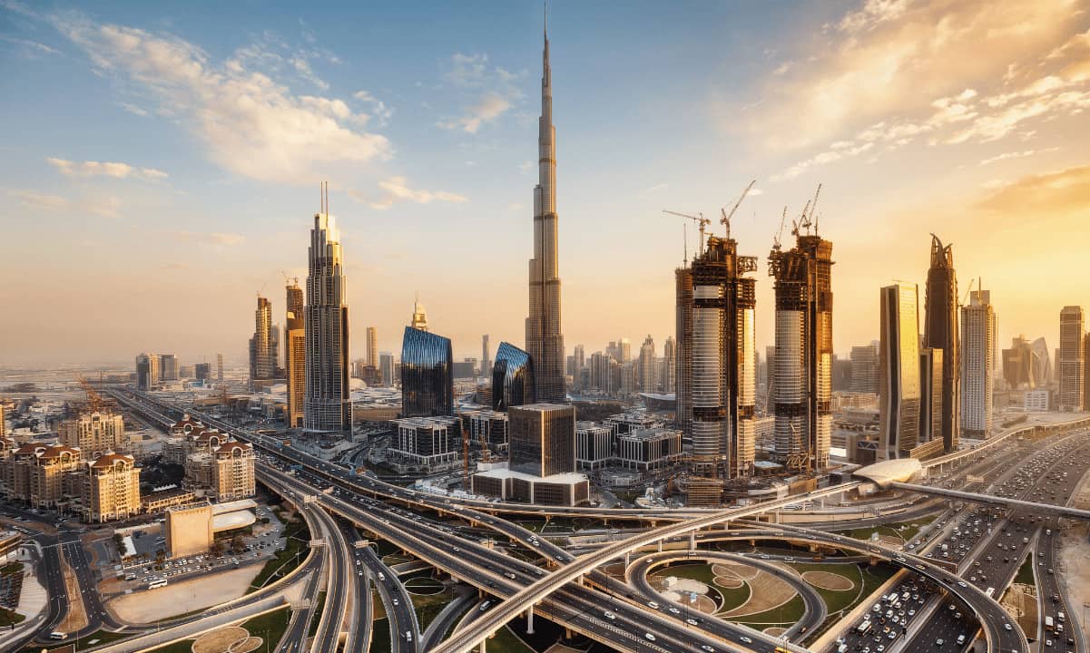 Dubai Says Yes to Crypto Salaries