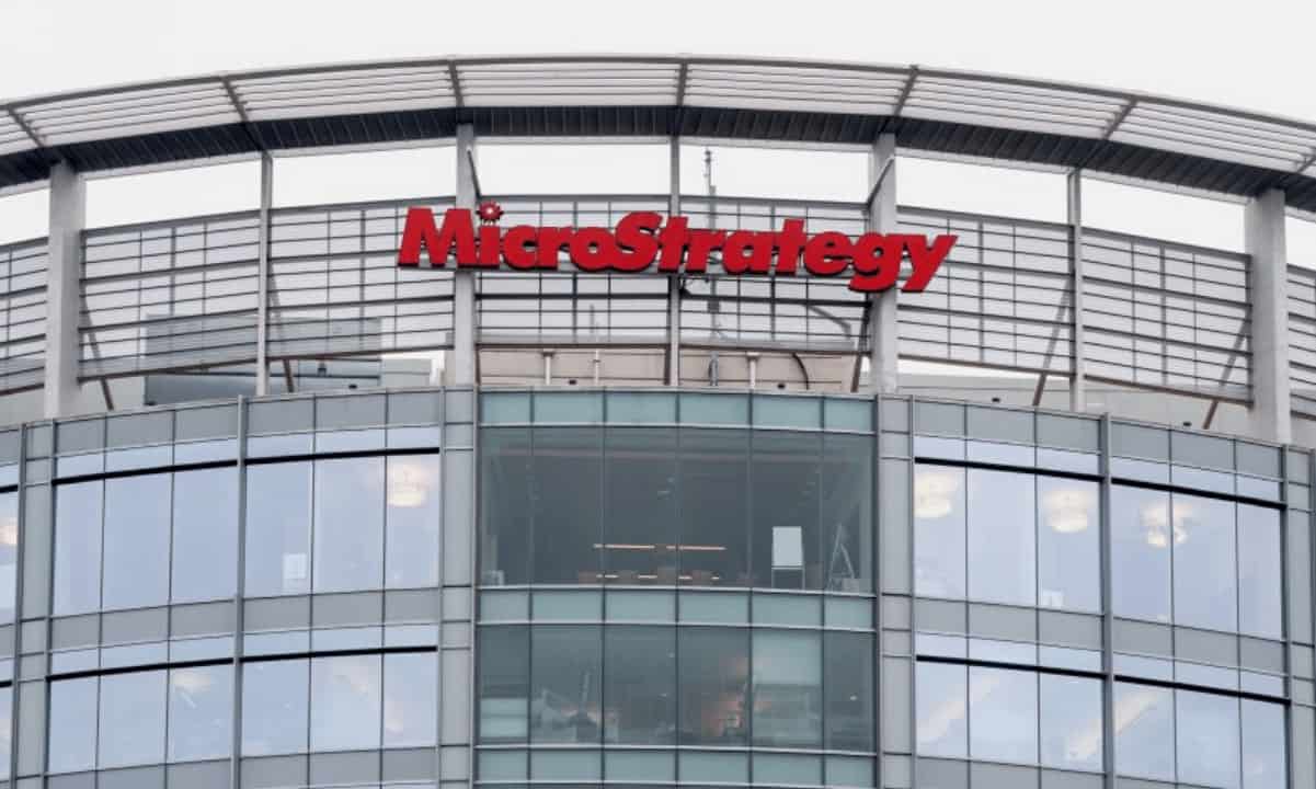 MicroStrategy Stocks Soared 15% After Michael Saylor Stepped Down as CEO