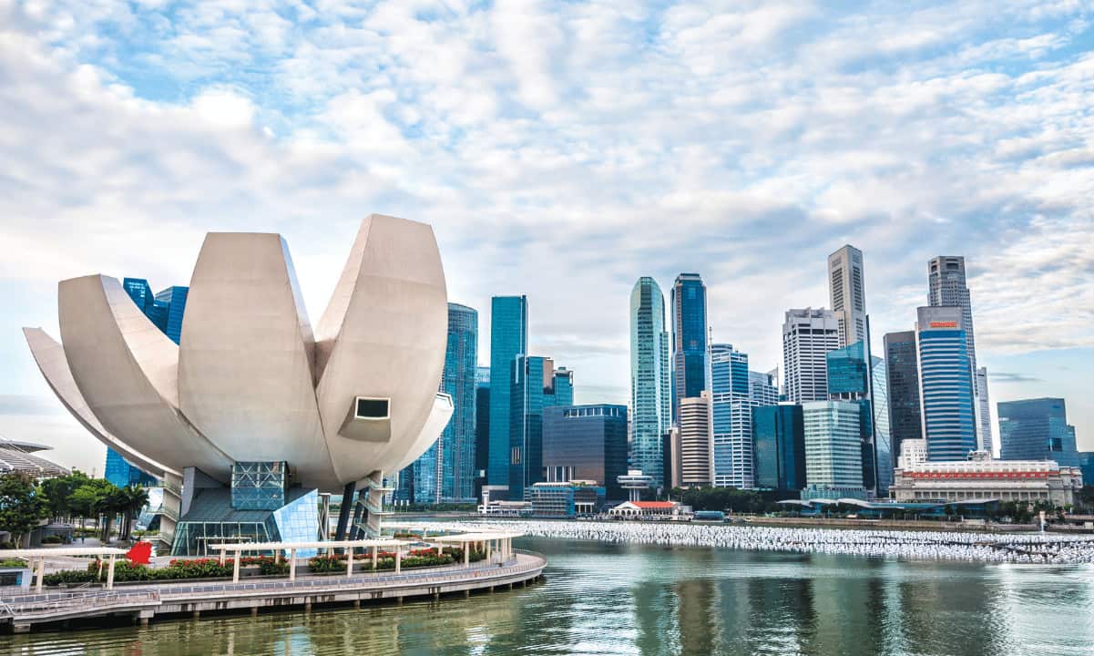 Singapore’s MAS Grants CryptoCom In-Principle Approval