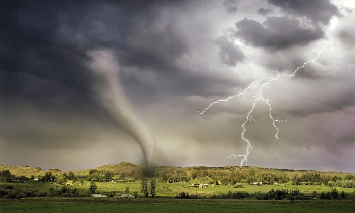 Tornado Cash Attacker Submits Proposal to Revert Governance Control, TORN Down 40% in 2 Days