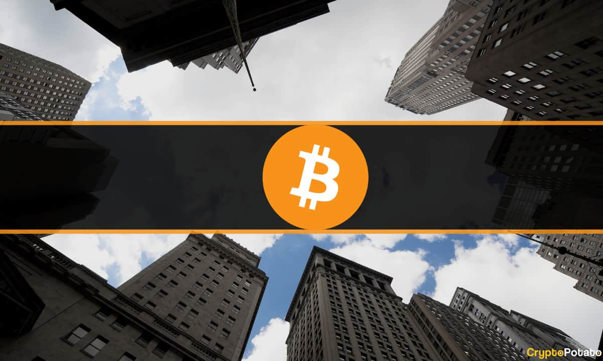 Bitcoin Correlation to Wall Street Persists, Market Calms Down Following Terra Demise: This Week’s Crypto Recap