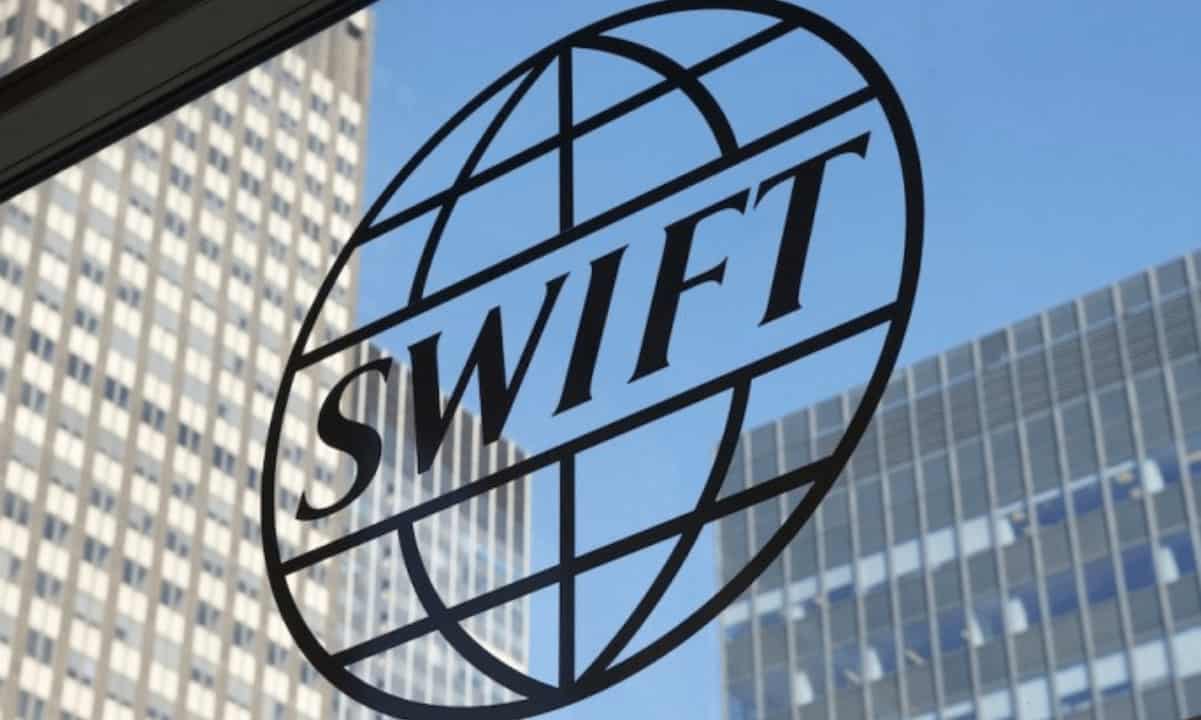 Swift Announces Successful Tokenization Experiment Using Chainlink’s CCIP