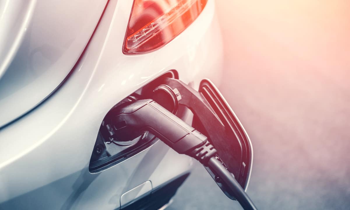 PoW and PoS Are Crypto Versions of Fossil Fuel Cars and Electric Vehicles: ECB Report