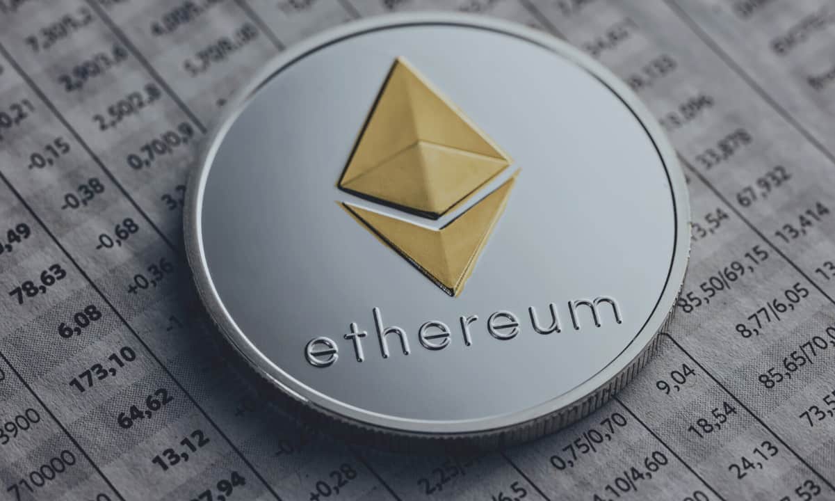 Over $500M Ethereum (ETH) Left CEXs as Market Prepares for Impulsive Move: Data