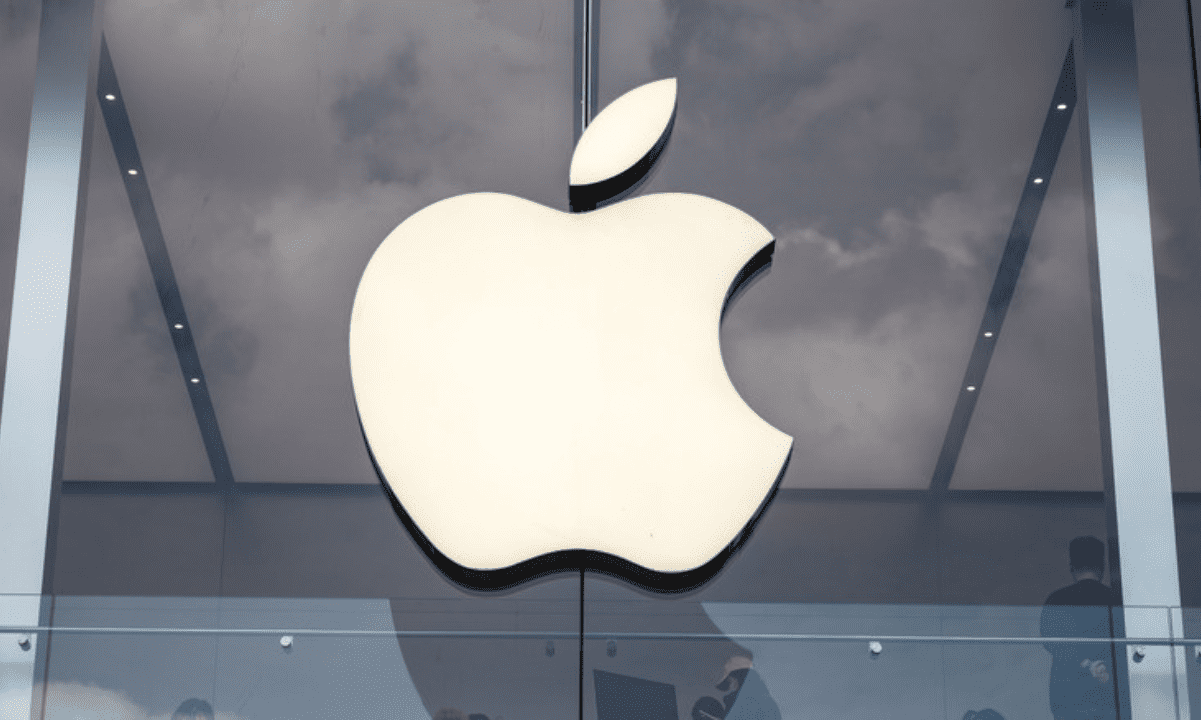 Apple Sued for Limiting P2P Payments Via Crypto And Other Methods