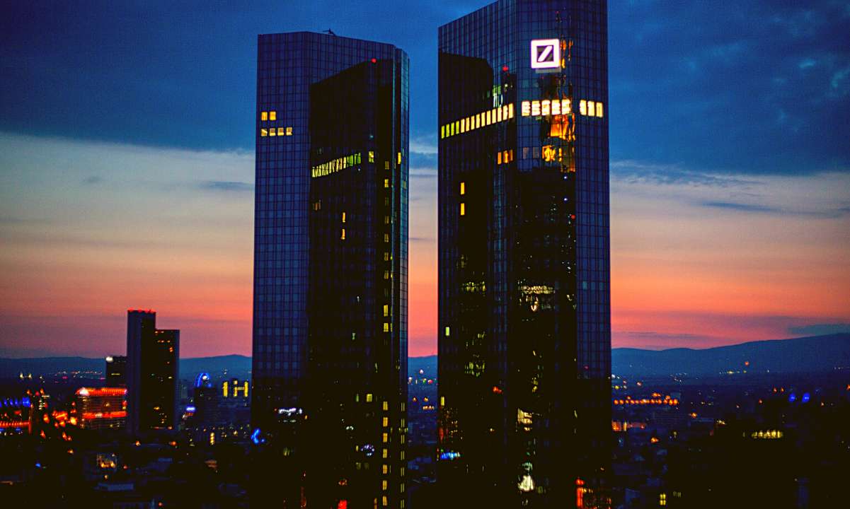 Bear Market Provides Growth Opportunities: Deutsche Bank to Invest in 2 Crypto Companies