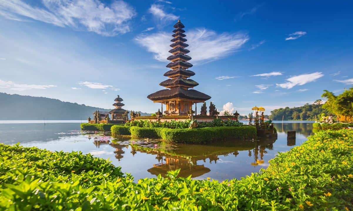 Bali Warns Tourists Against Using Crypto for Payments