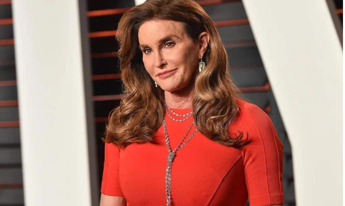 Media Celebrity Caitlyn Jenner Promotes New Meme Coin, Community Reacts to Potential Hack