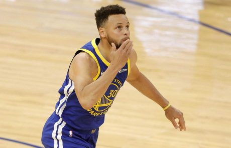 FTX Signs $10M Deal With Golden State Warriors For Brand Placement
